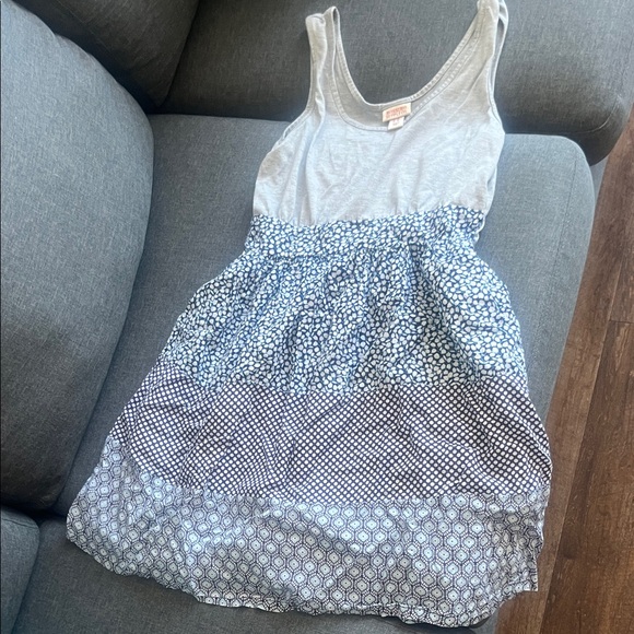 Mossimo Supply Co. Dresses & Skirts - Mossimo Supply Co. Gray Tank Top with Blue Patterned Tiered Skirt